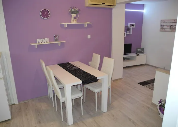 Fuer 3 Personen Mit Terrasse By Interhome * Crikvenica