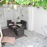 Apartment Fuer 3 Personen Mit Terrasse By Interhome