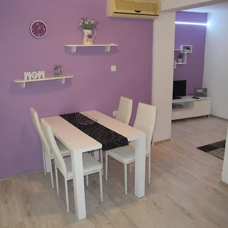 Fuer 3 Personen Mit Terrasse By Interhome * Crikvenica