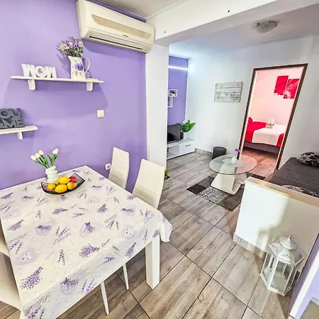Fuer 3 Personen Mit Terrasse By Interhome Apartman *